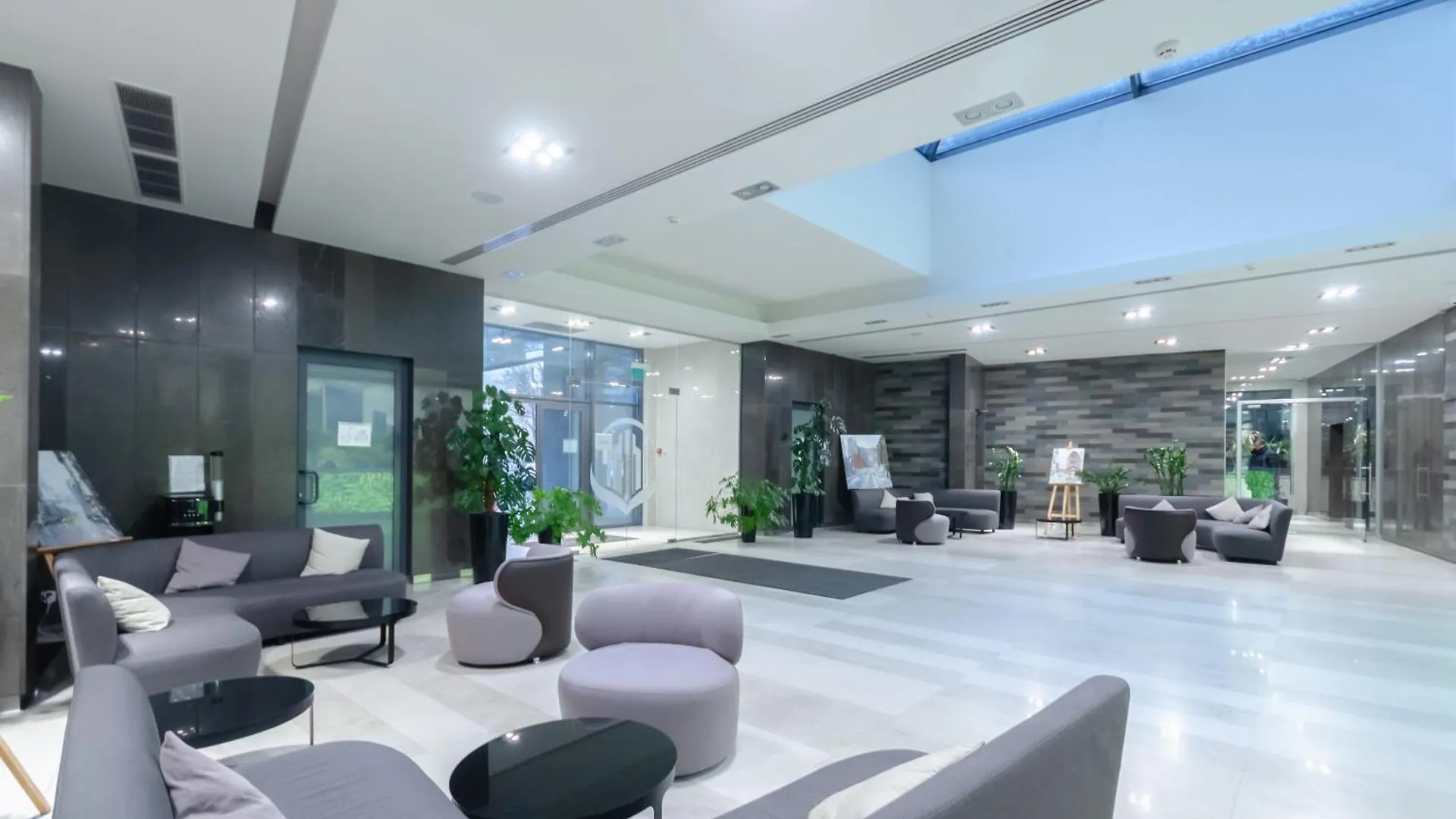 Petrovdom Apartments 20-277 In Rc Central Park ,7 John Mccain Street Kyjev